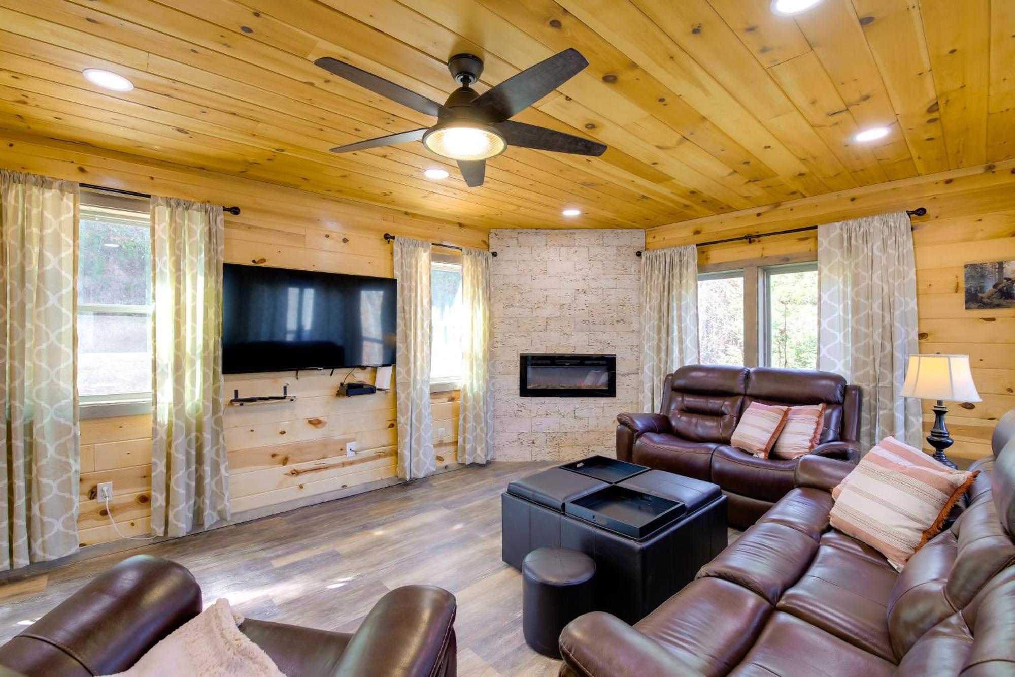 Gatlinburg Cabin With Game Room, Hot Tub And Mtn Views المظهر الخارجي الصورة
