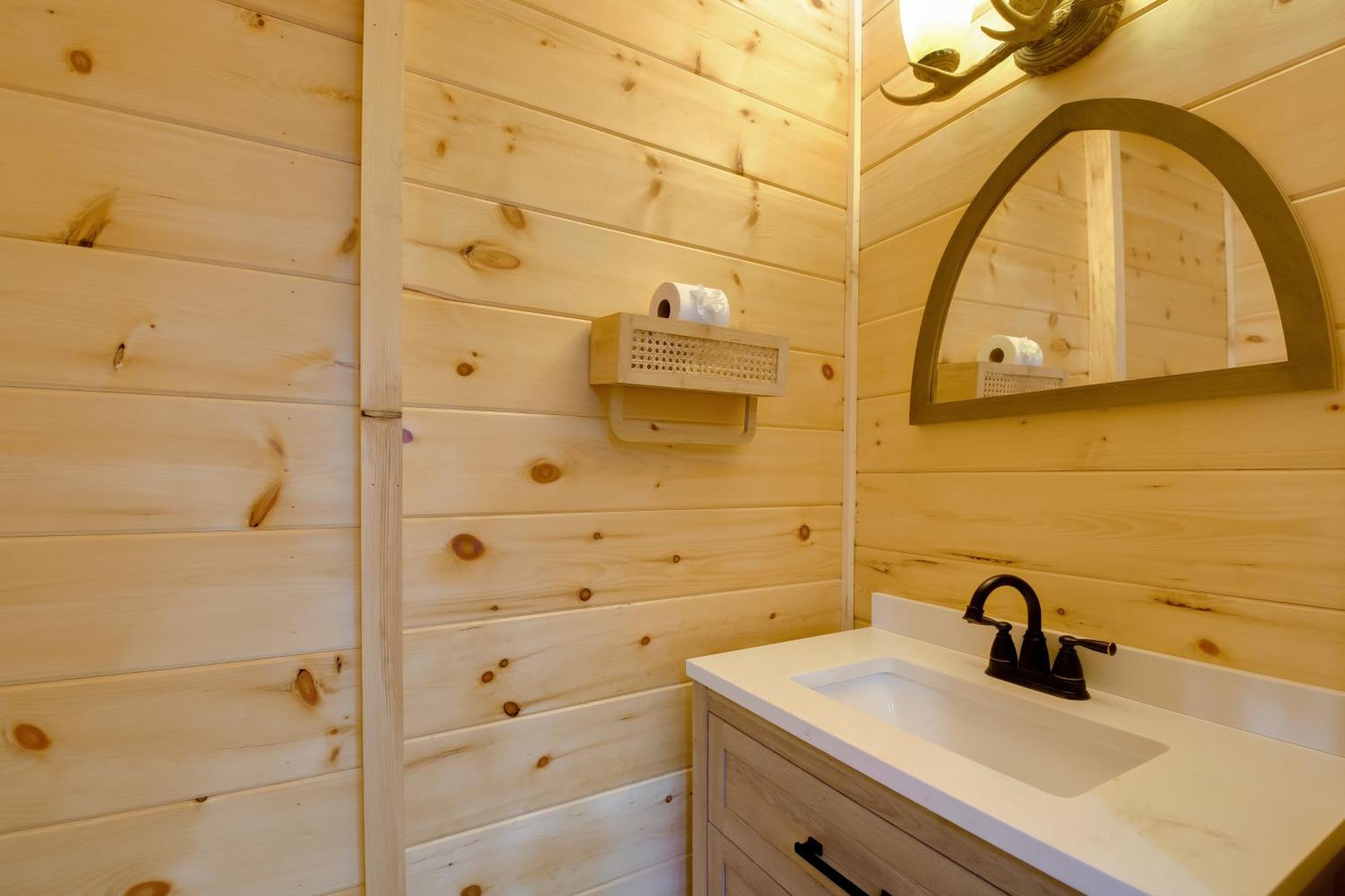 Gatlinburg Cabin With Game Room, Hot Tub And Mtn Views المظهر الخارجي الصورة
