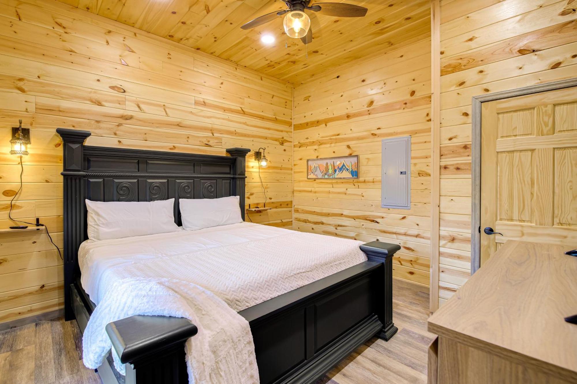Gatlinburg Cabin With Game Room, Hot Tub And Mtn Views المظهر الخارجي الصورة