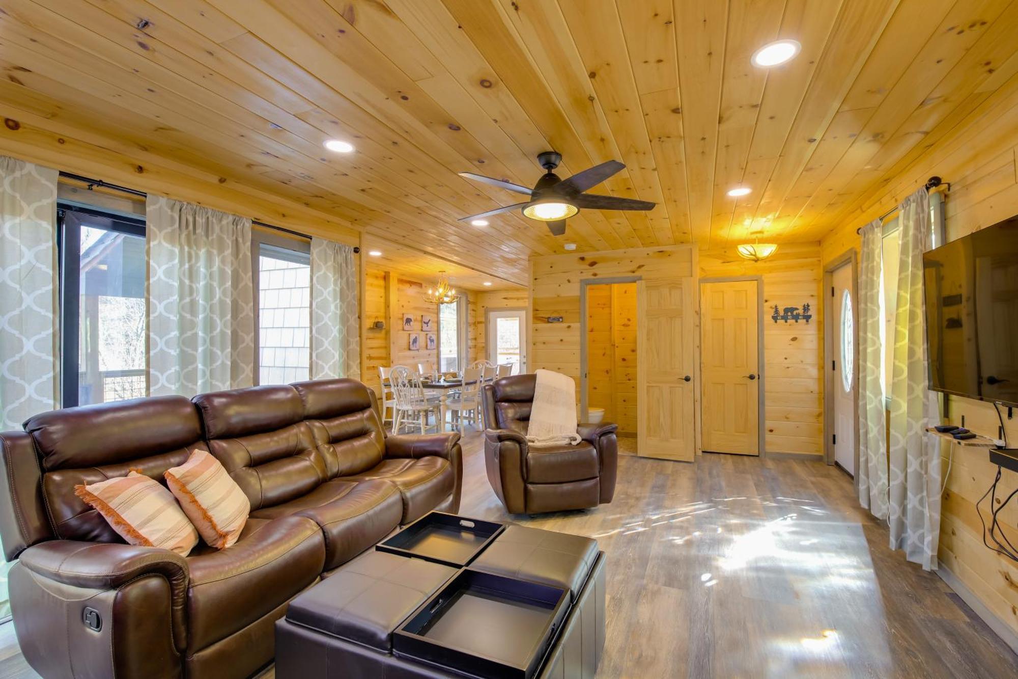 Gatlinburg Cabin With Game Room, Hot Tub And Mtn Views المظهر الخارجي الصورة