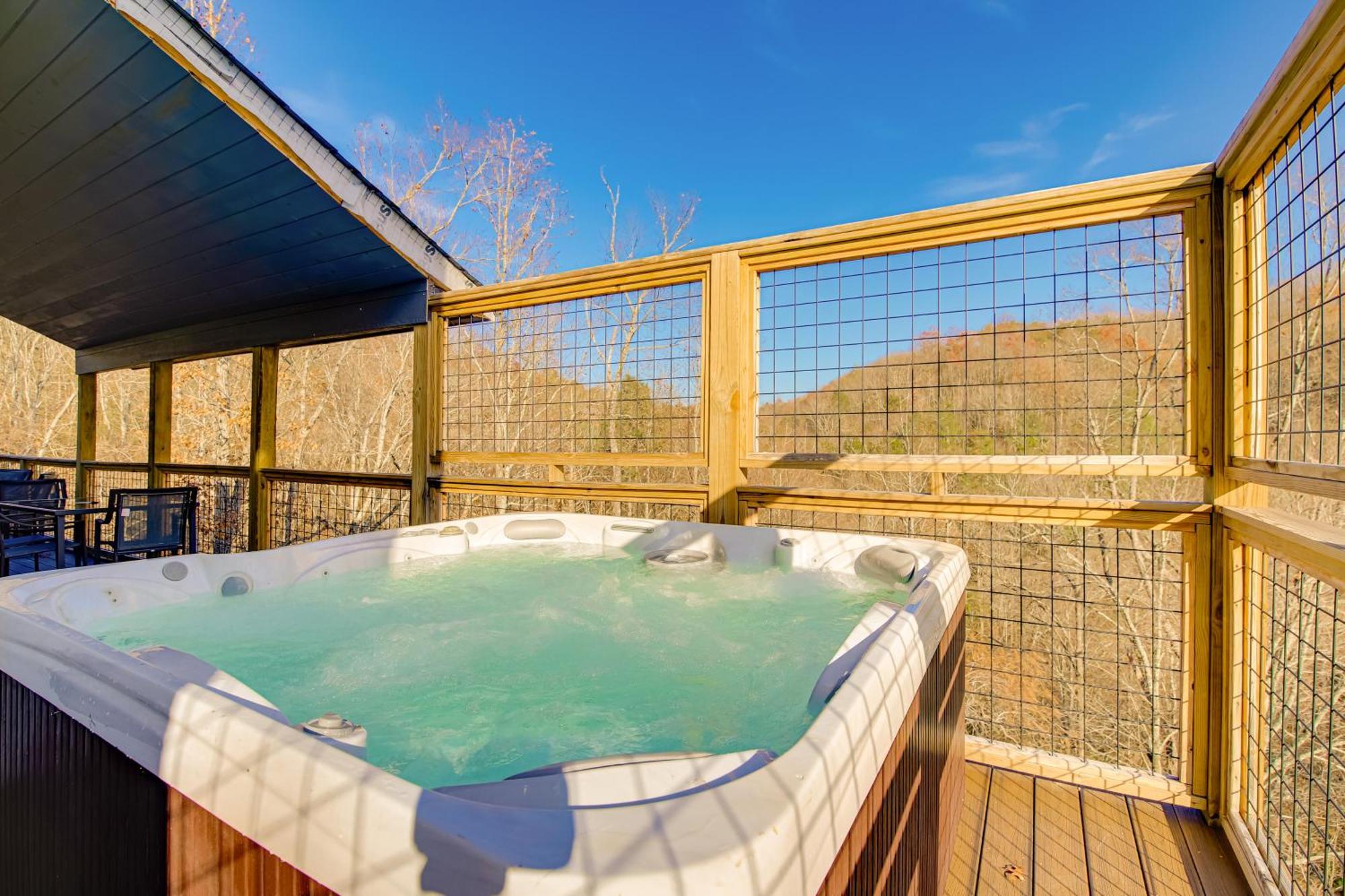 Gatlinburg Cabin With Game Room, Hot Tub And Mtn Views المظهر الخارجي الصورة
