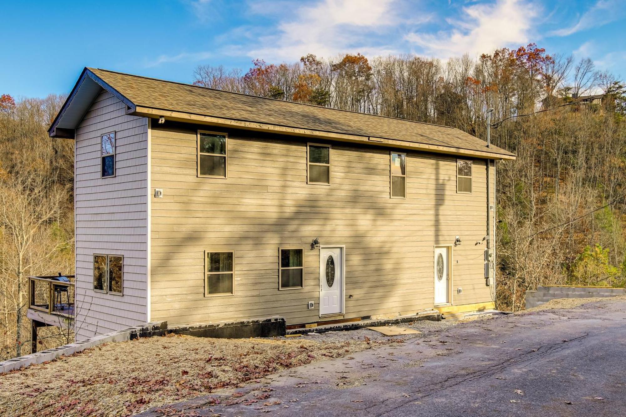 Gatlinburg Cabin With Game Room, Hot Tub And Mtn Views المظهر الخارجي الصورة