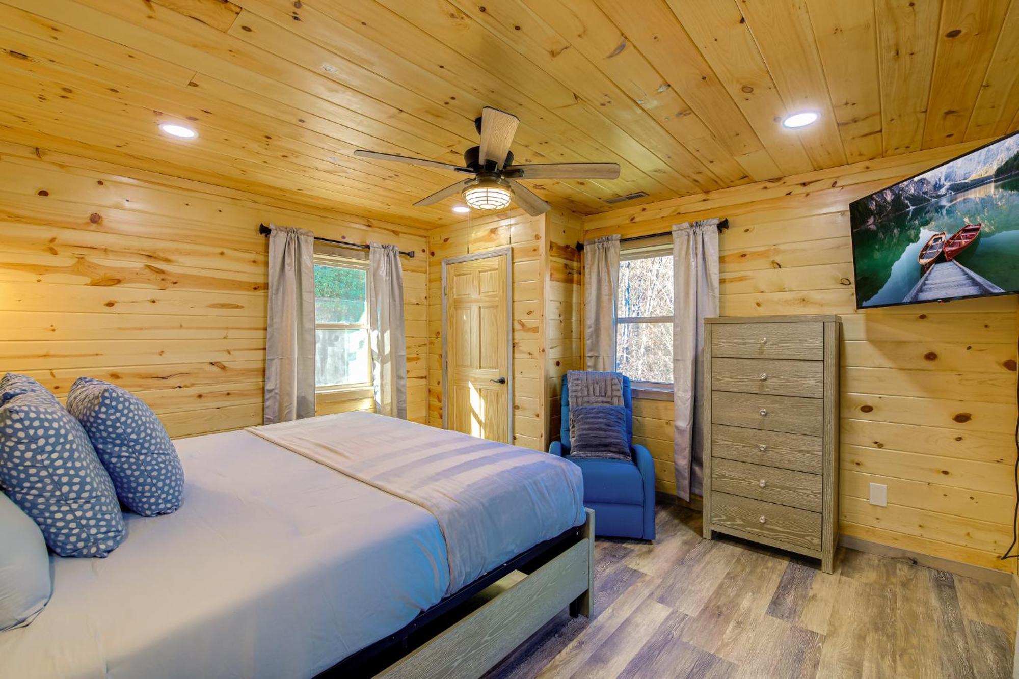 Gatlinburg Cabin With Game Room, Hot Tub And Mtn Views المظهر الخارجي الصورة